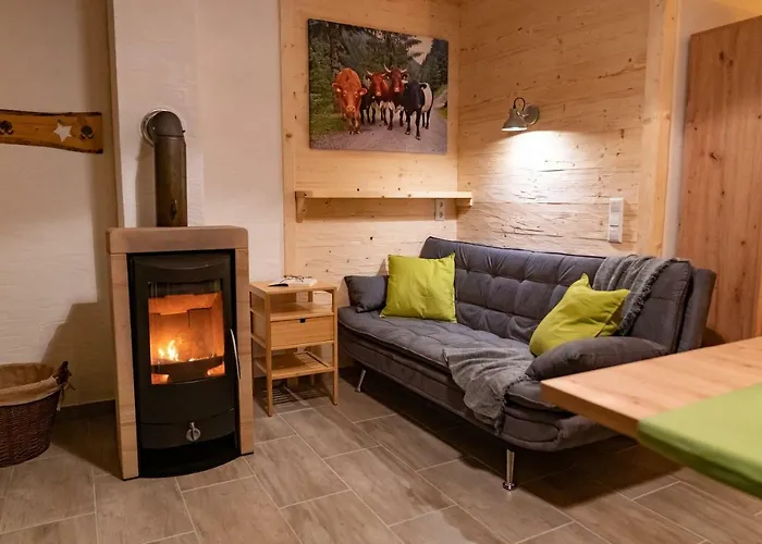 Almhuette Meinezeit Сasa de vacaciones Donnersbachwald